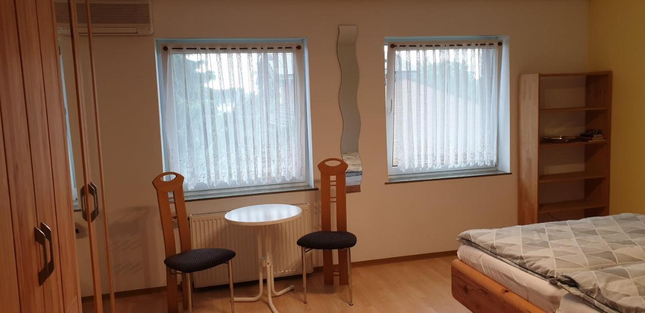 Gaestezimmer Junglas بورنهايم المظهر الخارجي الصورة
